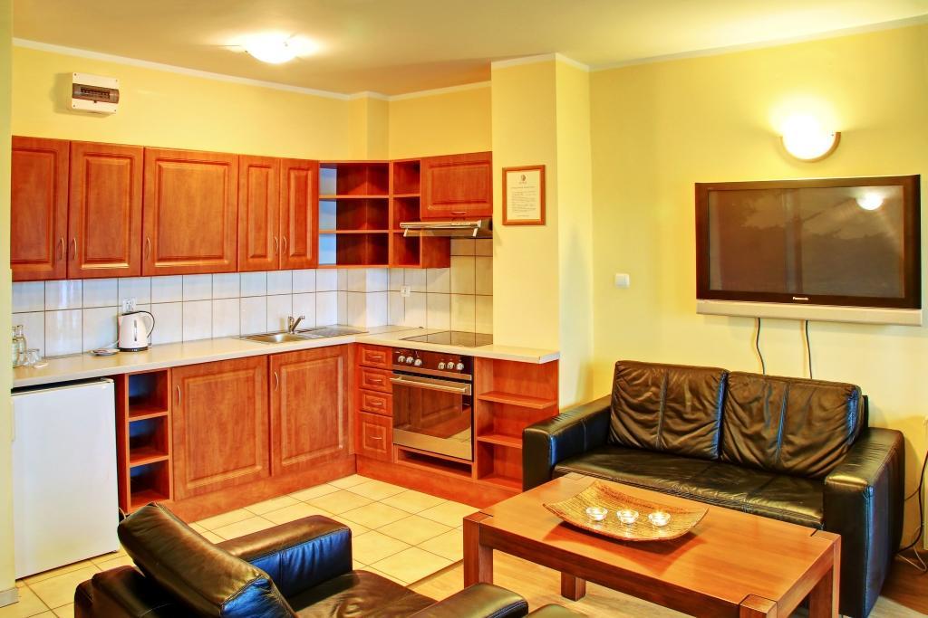 Apartamenty & Restauracja Janus Ełk Buitenkant foto