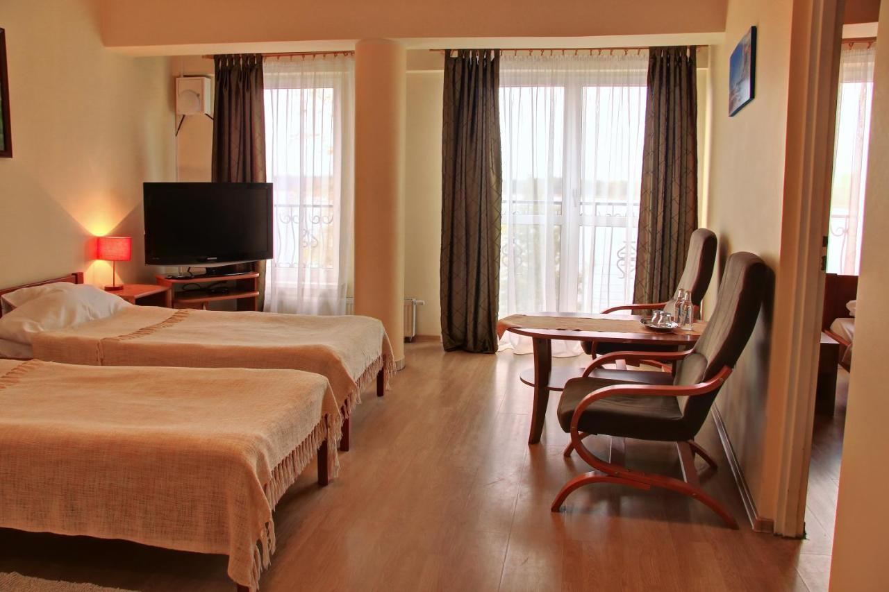 Apartamenty & Restauracja Janus Ełk Buitenkant foto